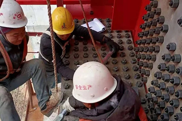 貴州云霧大橋2.6萬余顆高強螺栓現(xiàn)場終擰扭矩檢測項目